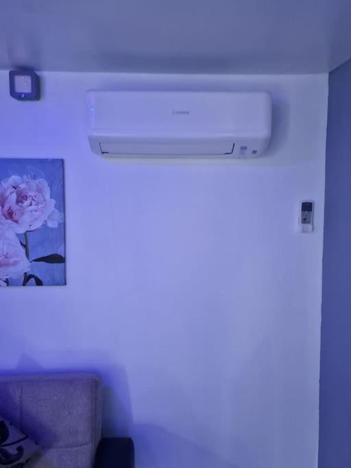 Perfect For Exploring Birmingham Appartement Buitenkant foto