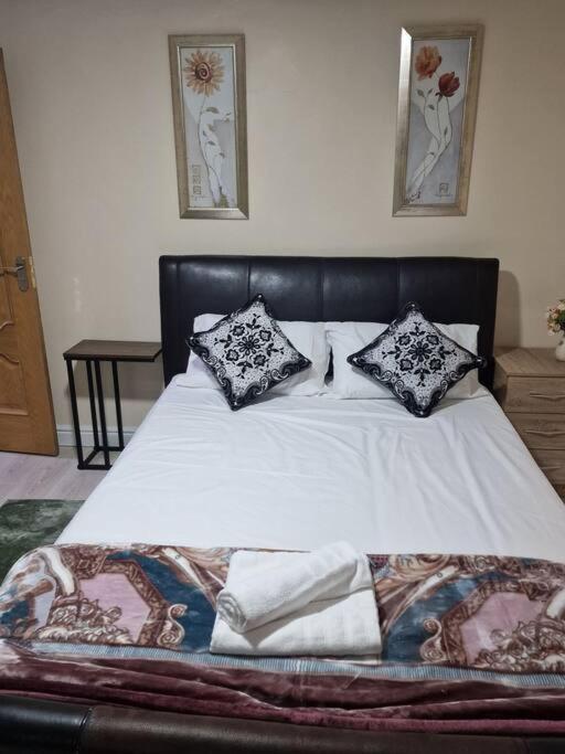 Perfect For Exploring Birmingham Appartement Buitenkant foto