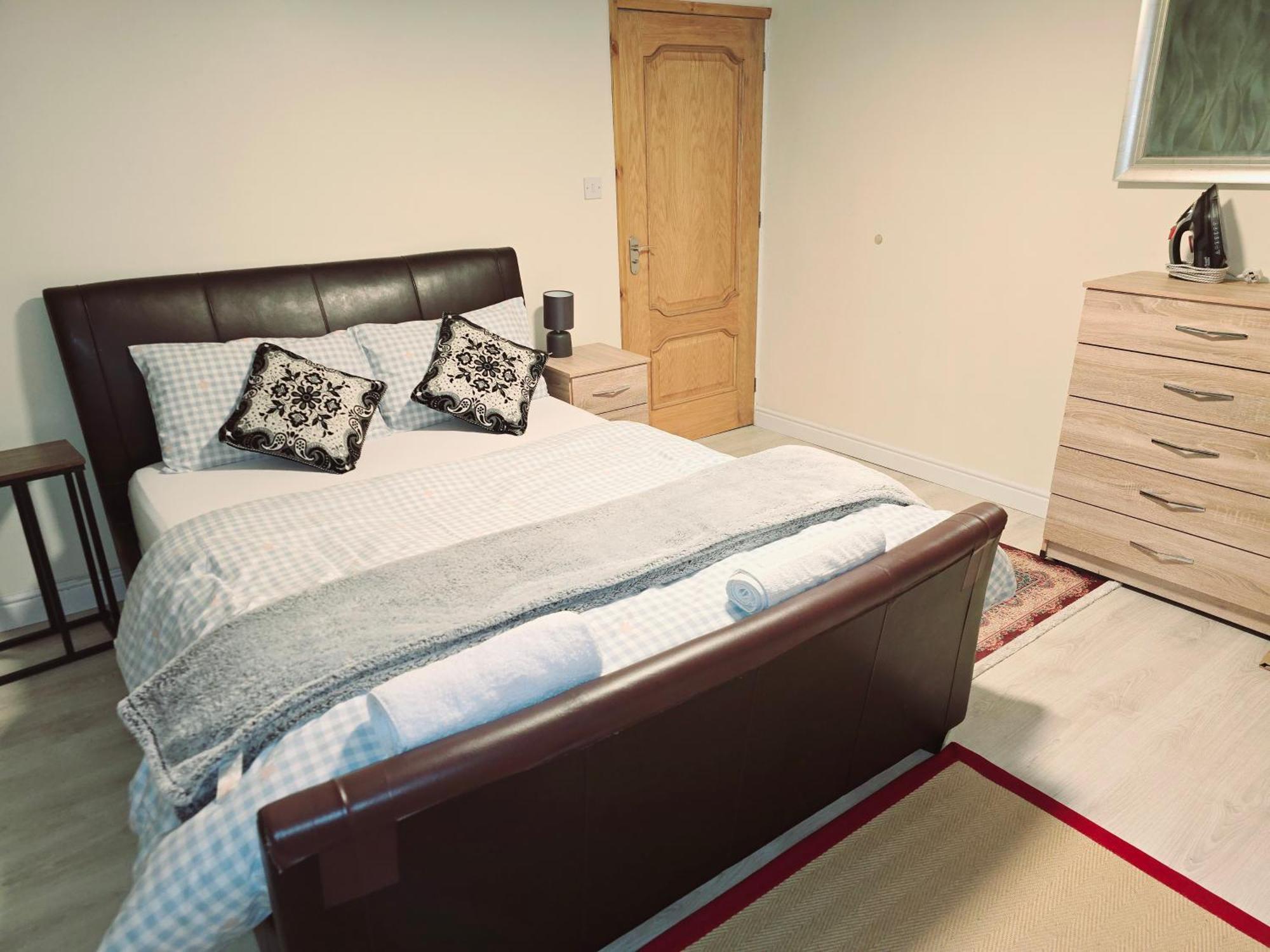 Perfect For Exploring Birmingham Appartement Buitenkant foto